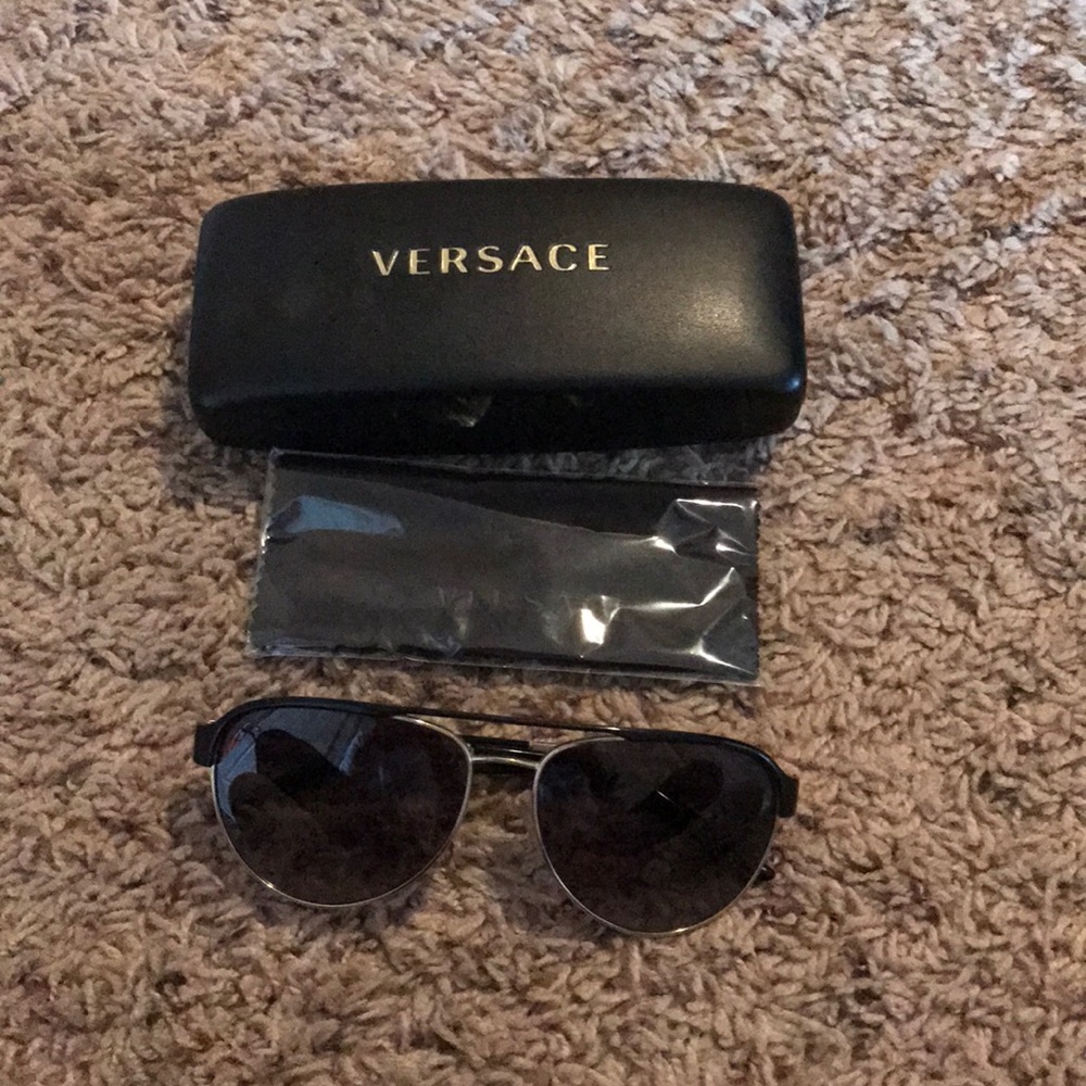 Versace Sun Glasses